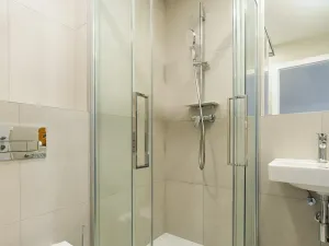 Pronájem rodinného domu, Praha - Horní Počernice, Artistů, 116 m2