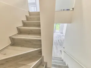 Pronájem bytu 4+kk, Trutnov - Volanov, K Břízkám, 92 m2