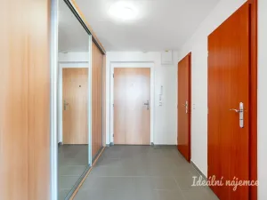 Pronájem bytu 1+kk, Praha - Stodůlky, Petržílkova, 43 m2