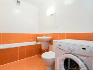 Pronájem bytu 2+kk, Praha - Vysočany, Pod Harfou, 48 m2