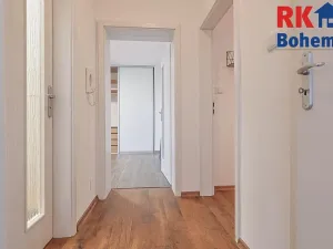 Pronájem bytu 4+1, Praha - Žižkov, Na Jarově, 122 m2