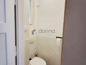 Pronájem bytu 2+kk, Praha, Osadní, 45 m2