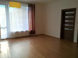 Pronájem bytu 3+kk, Praha - Čakovice, Bermanova, 56 m2