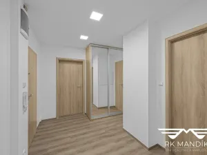 Pronájem bytu 3+1, Praha - Troja, Lublinská, 63 m2