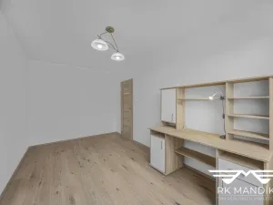 Pronájem bytu 3+1, Praha - Střížkov, Harrachovská, 52 m2