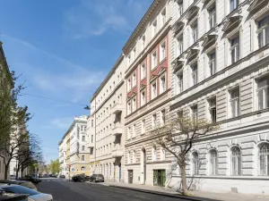 Prodej bytu 3+kk, Praha - Nové Město, Wenzigova, 79 m2