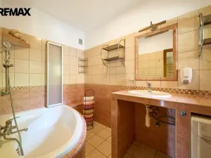 Prodej chalupy, Osečnice, 93 m2