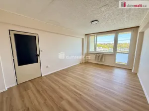 Pronájem bytu 1+1, Kralupy nad Vltavou, sídl. Hůrka, 43 m2