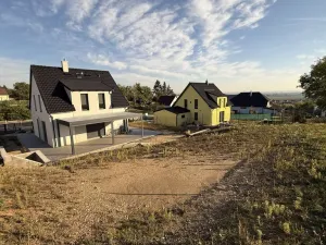 Prodej rodinného domu, Panenské Břežany, Nad Svatou Annou, 174 m2