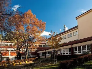 Prodej bytu 3+kk, Praha - Dolní Chabry, U jízdárny, 90 m2