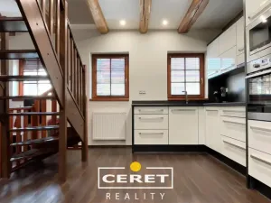 Prodej komerční nemovitosti, Žatec, Nákladní, 139 m2