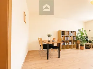 Prodej bytu 3+1, Plzeň - Lobzy, Dlouhá, 76 m2