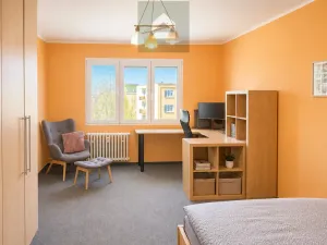 Prodej bytu 3+1, Plzeň - Lobzy, Dlouhá, 76 m2