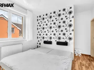 Prodej bytu 4+kk, Strančice, Náměstí Emila Kolbena, 108 m2