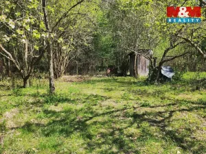 Prodej zahrady, Louny, 1029 m2