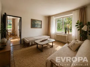 Prodej bytu 4+kk, Stříbrná Skalice, U Hřiště, 73 m2