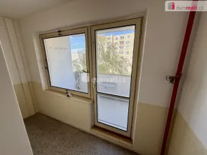 Pronájem bytu 1+1, Praha - Lhotka, Mirotická, 40 m2