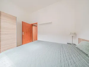 Prodej bytu 2+kk, Praha - Smíchov, Holečkova, 34 m2