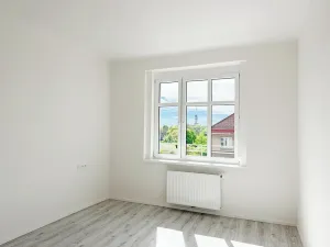 Pronájem bytu 2+kk, Praha - Žižkov, Jeseniova, 54 m2