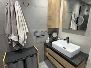 Pronájem bytu 3+1, Praha, Doležalova, 72 m2