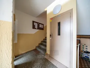 Pronájem bytu 3+1, Český Krumlov - Plešivec, Sídliště Plešivec, 80 m2
