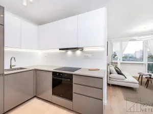 Prodej bytu 4+kk, Praha - Bohnice, Poznaňská, 76 m2