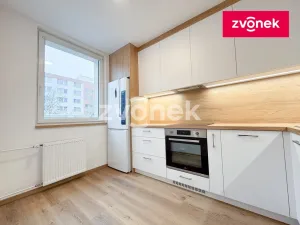 Pronájem bytu 1+1, Zlín, Na Honech II, 31 m2