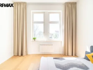 Pronájem bytu 2+kk, Praha - Vinohrady, Korunní, 65 m2