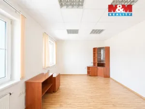 Pronájem kanceláře, Hlinsko, Tyršova, 196 m2