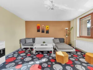 Prodej rodinného domu, Vysoká nad Labem, 280 m2