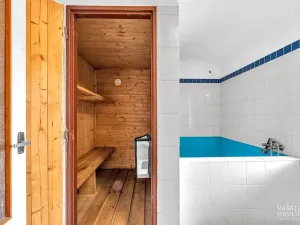 Prodej rodinného domu, Stěžery, 178 m2