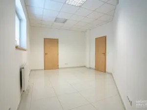 Pronájem obchodního prostoru, Hradec Králové, Víta Nejedlého, 400 m2