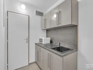 Pronájem kanceláře, Hradec Králové, Akademika Heyrovského, 30 m2