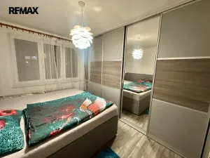 Pronájem bytu 3+kk, Jindřichův Hradec - Jindřichův Hradec II, Sládkova, 63 m2