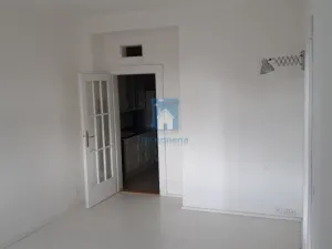 Pronájem bytu 2+kk, Praha, Prouzova, 52 m2