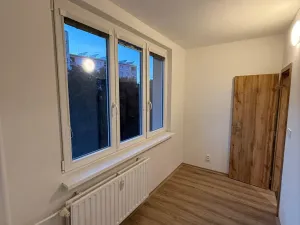 Pronájem bytu 3+1, Chomutov, Skalková, 60 m2