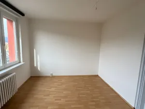 Pronájem bytu 2+1, Chomutov, Borová, 50 m2