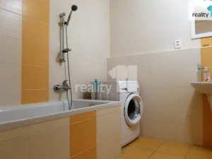 Pronájem bytu 1+1, Karlovy Vary - Doubí, Spálená, 50 m2