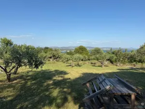 Prodej vícegeneračního domu, Prvić Šepurine, 1200 m2