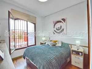 Prodej bytu 3+kk, Torrevieja, Španělsko, 58 m2