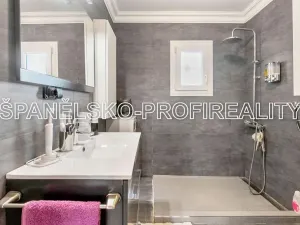 Prodej rodinného domu, Alicante, Španělsko, 111 m2