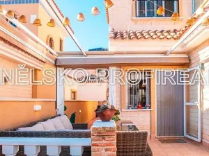 Prodej rodinného domu, Guardamar del Segura, Španělsko, 88 m2