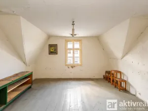 Prodej rodinného domu, Sedlčany, Sedlecká, 190 m2