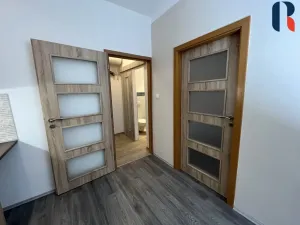 Pronájem bytu 2+kk, Praha - Libeň, Davídkova, 48 m2