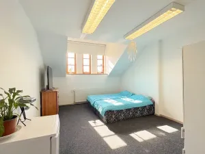 Prodej bytu 3+1, Mladá Boleslav, Komenského náměstí, 105 m2