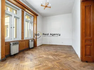 Prodej bytu 2+1, Praha - Smíchov, Štefánikova, 93 m2