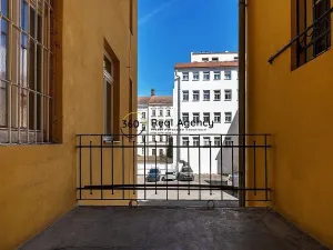 Prodej bytu 2+1, Praha - Smíchov, Štefánikova, 93 m2