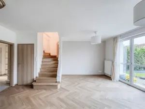 Prodej vily, Bašť, Kostelecká, 145 m2