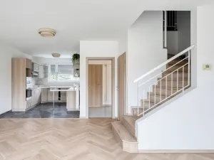 Prodej vily, Bašť, Kostelecká, 145 m2