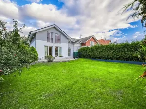 Prodej rodinného domu, Bašť, Kostelecká, 145 m2